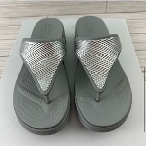 Crocs Monterey Metallic Wedge Flip Flops Size 9